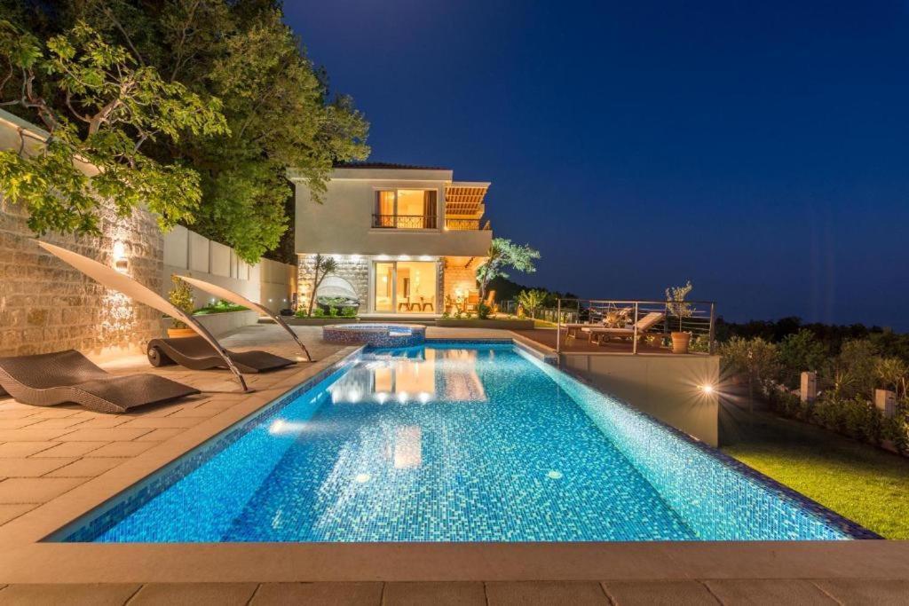Luxury Villa Crystal Blue سفيتي ستيفان المظهر الخارجي الصورة