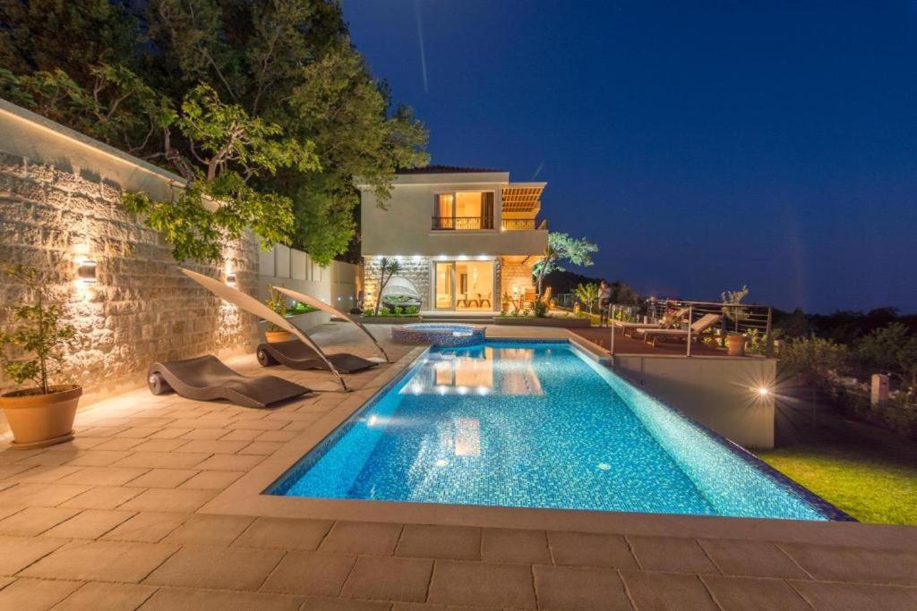 Luxury Villa Crystal Blue سفيتي ستيفان المظهر الخارجي الصورة